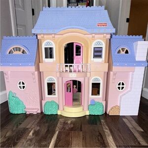 💜Vintage Fisher-Price Pink and Lavender Two-Story Play Dollhouse